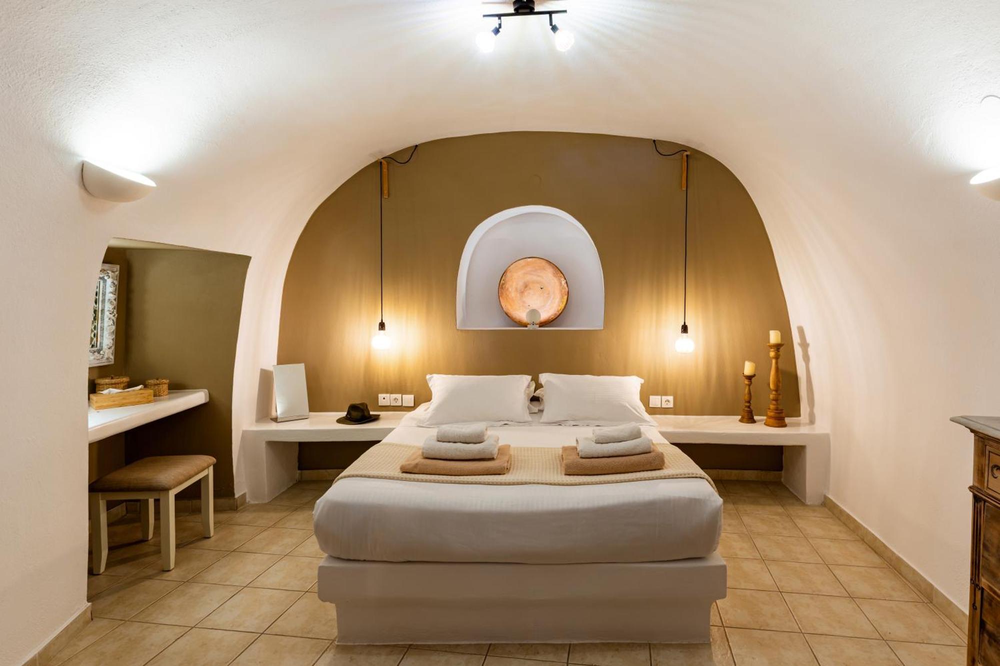 Mardanza House Imerovigli (Santorini)